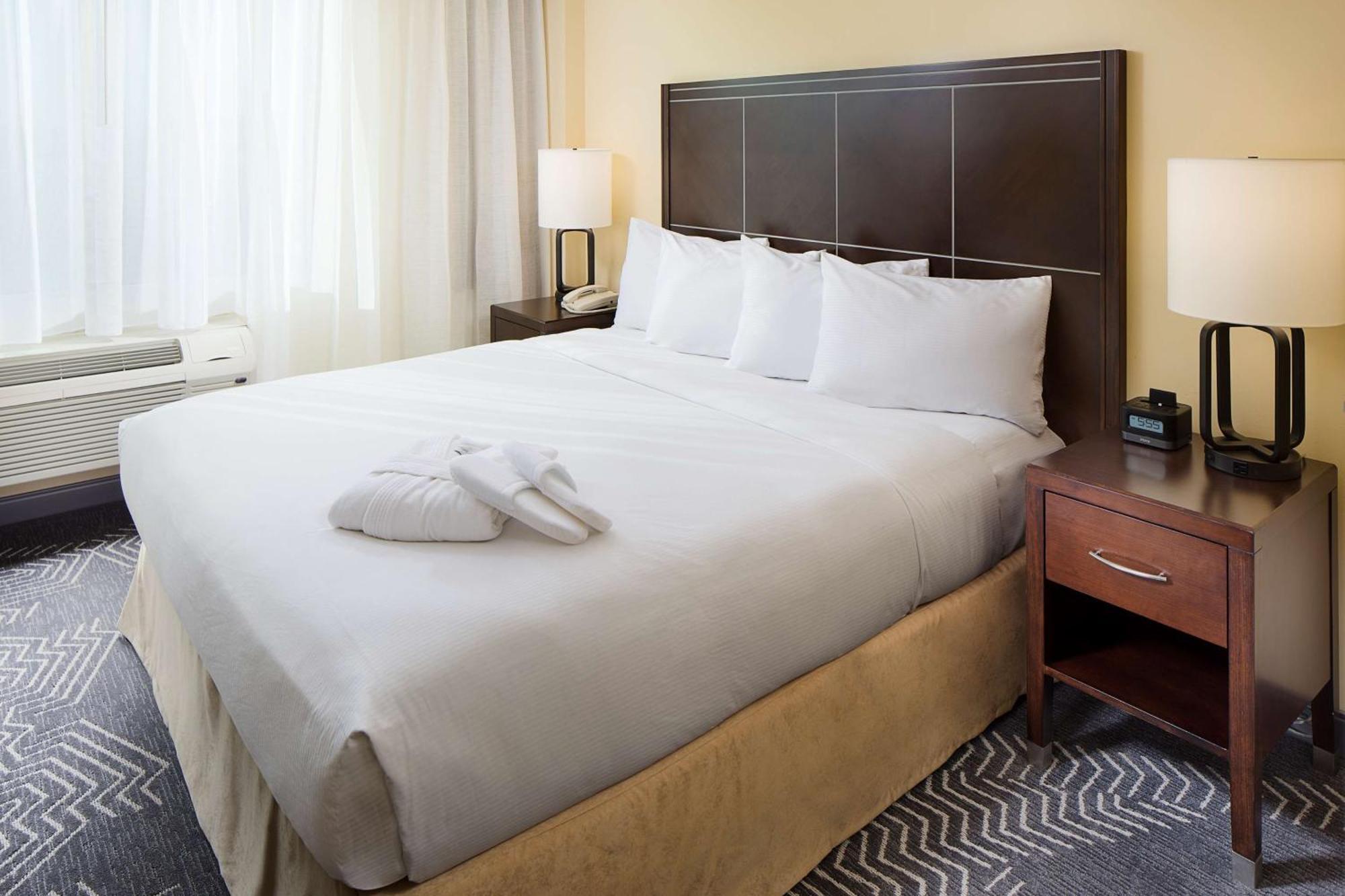 Doubletree By Hilton Los Angeles/Коммерс Экстерьер фото