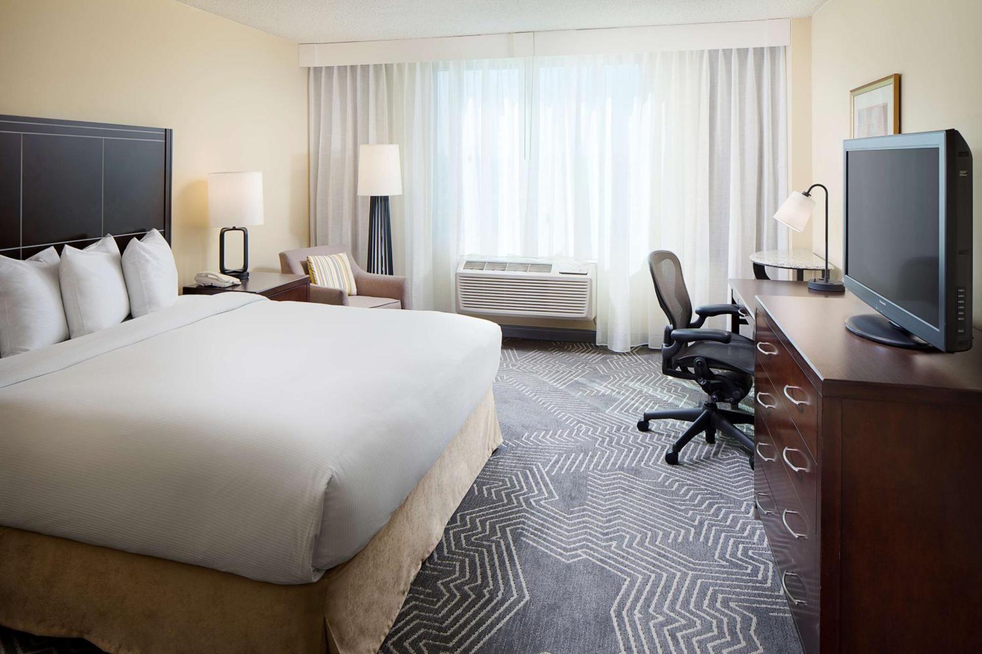 Doubletree By Hilton Los Angeles/Коммерс Экстерьер фото