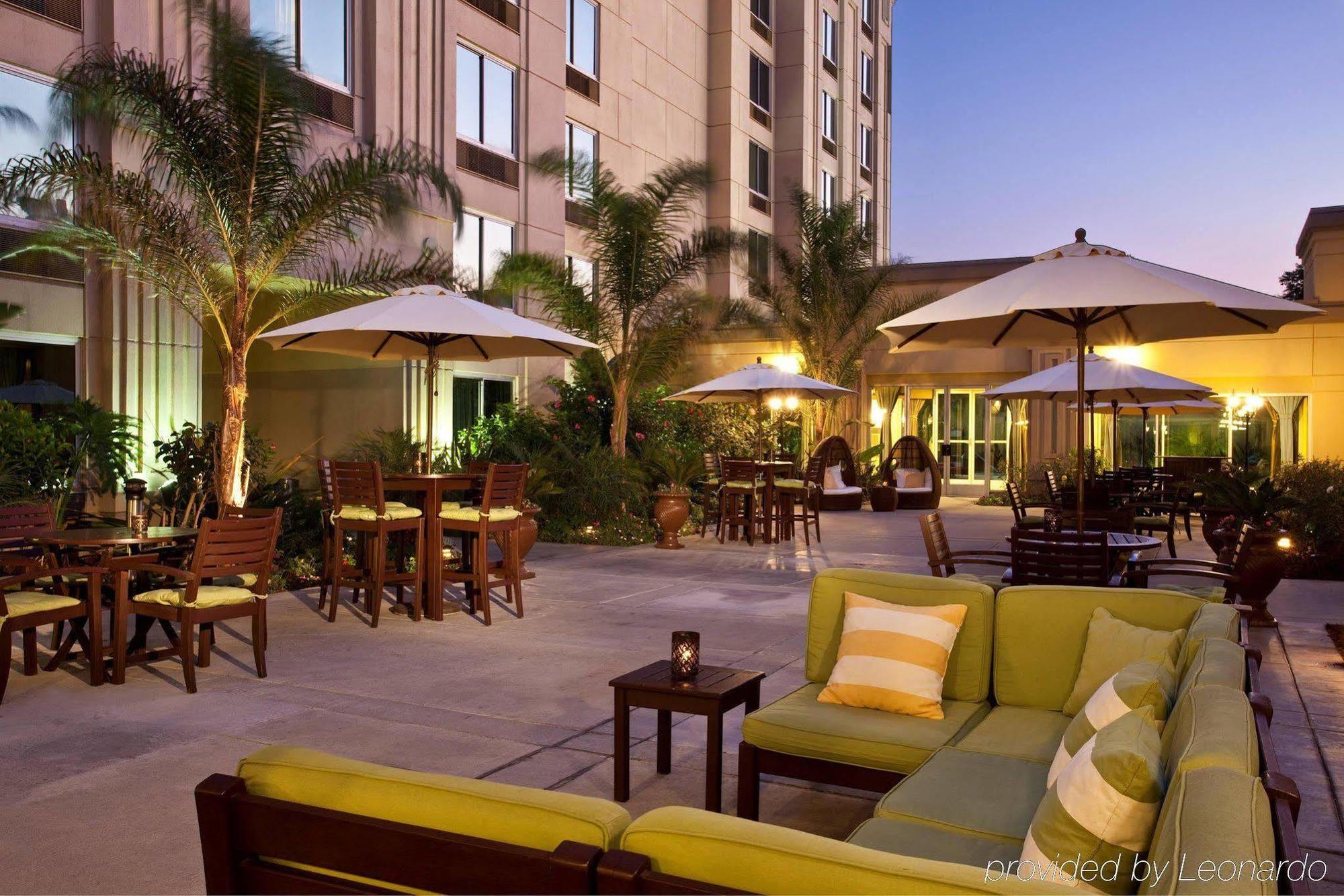 Doubletree By Hilton Los Angeles/Коммерс Экстерьер фото